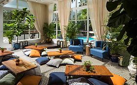 Hotel Rendale Miami Beach